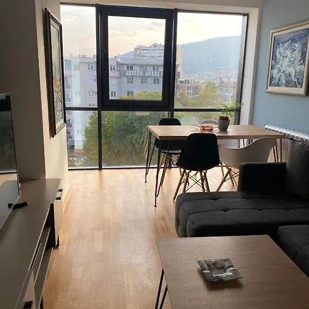 S&M Apartment