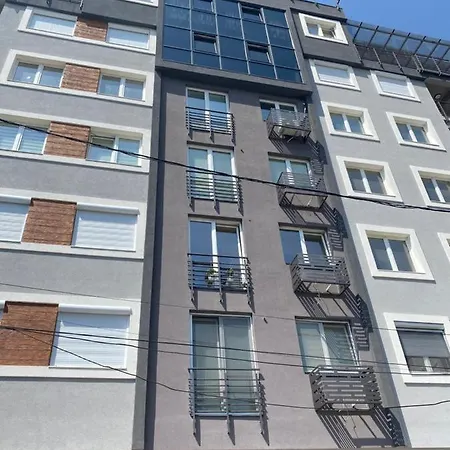 S&M Apartment * Скоп'є